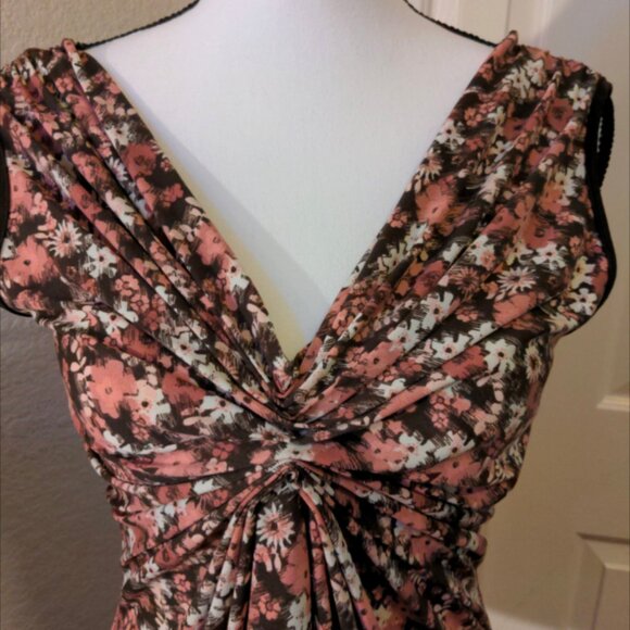 Ladies Floral Top  Size Large  by Delusional  Brown, Mauve & Cream  Sleeveless - Picture 2 of 3